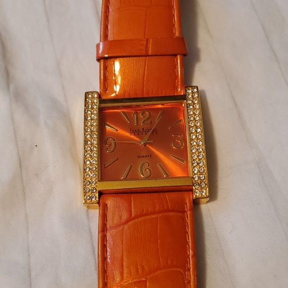 Joan Rivers watch - Picture 2 of 3